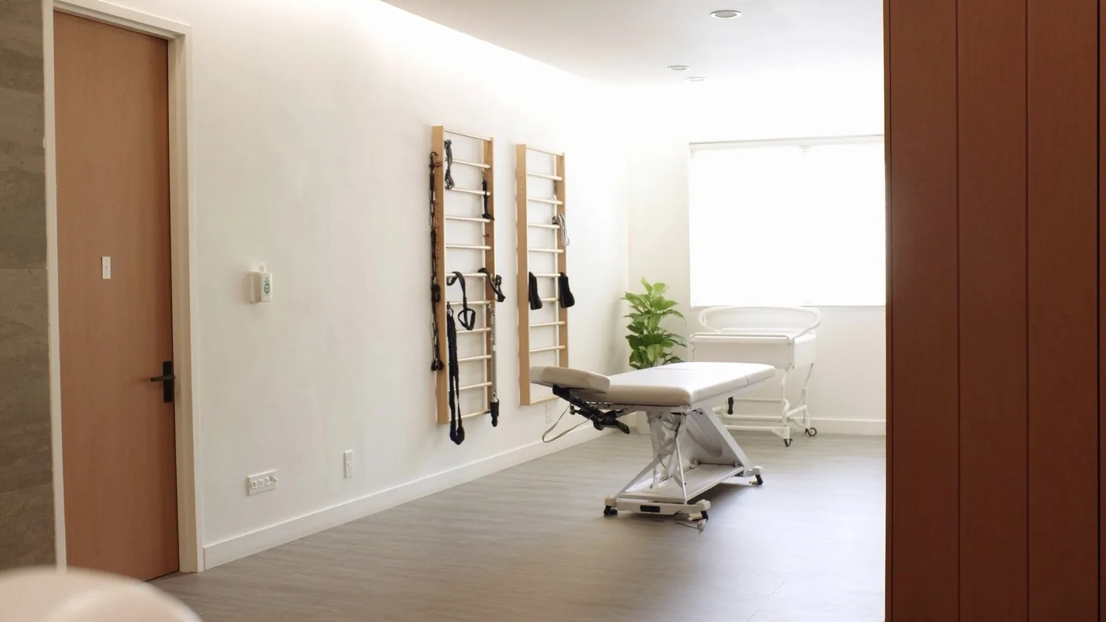 Sala de atendimento da clínica Checkup Fisio na unidade Botafogo